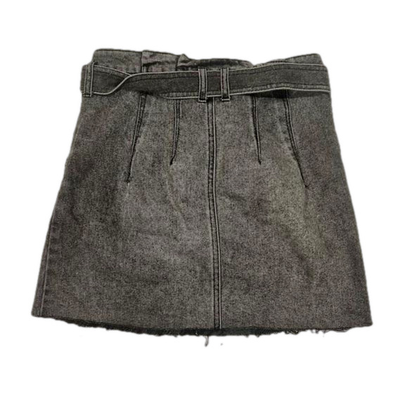 WE THE FREE Jean mini skirt 🤩 - Picture 3 of 4